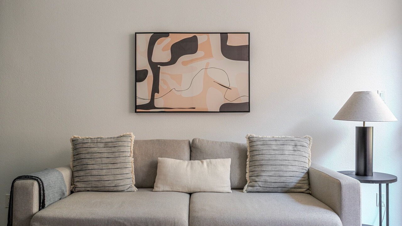 Photo of Livingroom in La Brea
