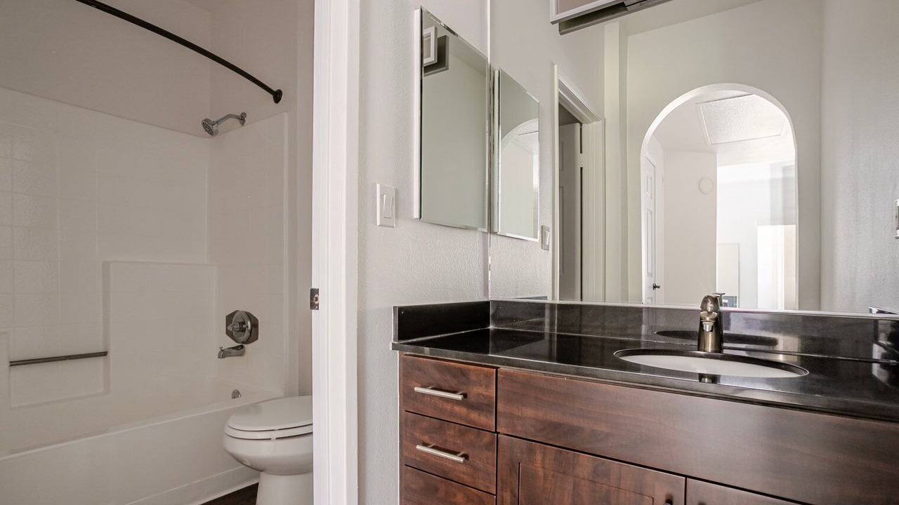 Photo of Bathroom in La Brea