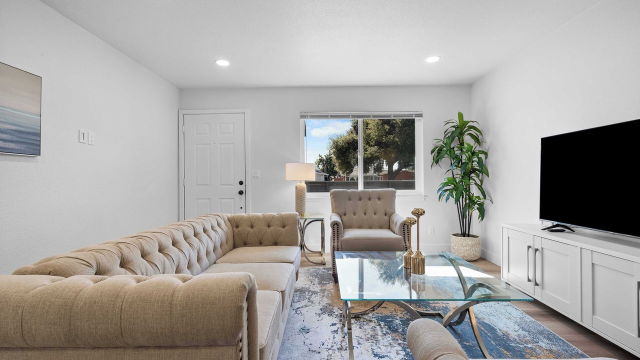 Photo of Livingroom in East San Jose