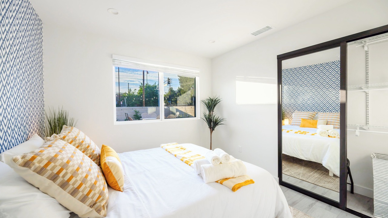 Photo of Bedroom in Canoga Park