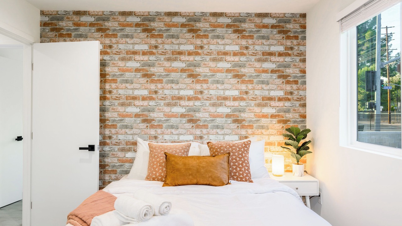 Photo of Bedroom in Canoga Park