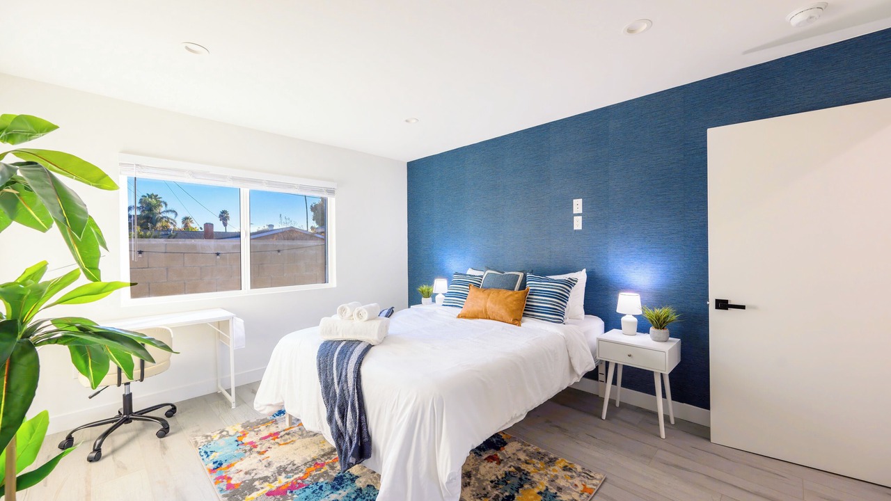 Photo of Bedroom in Canoga Park