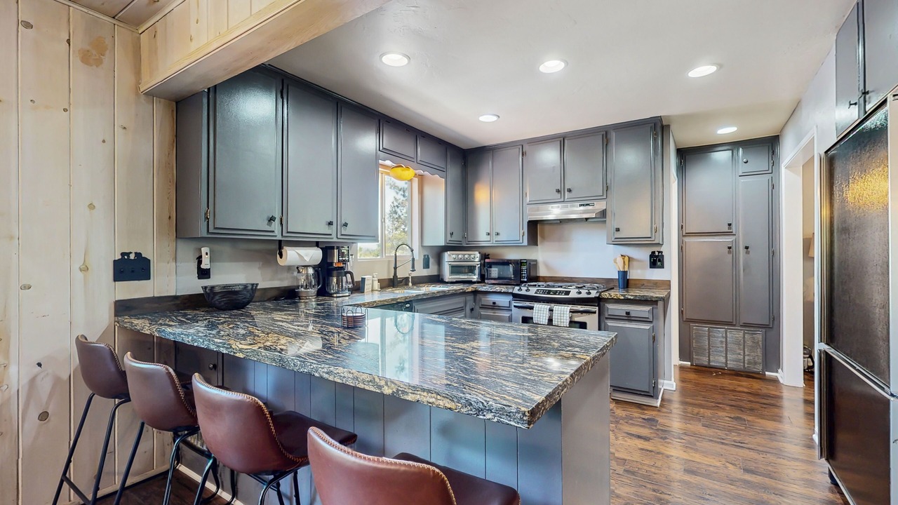 Photo of Kitchen in Blue Jay