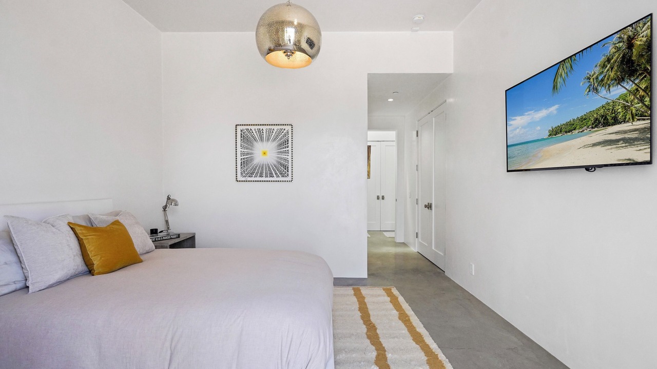 Photo of Bedroom in Western Malibu