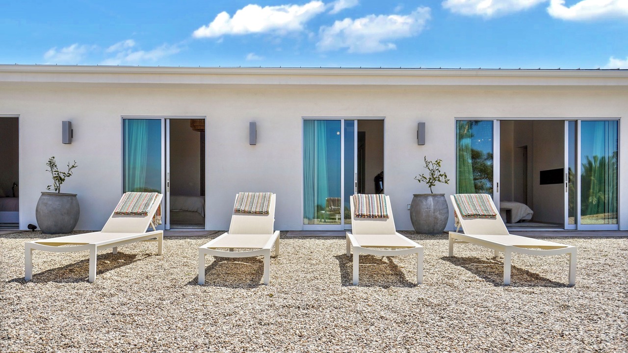 Photo of Patio Balcony in Western Malibu