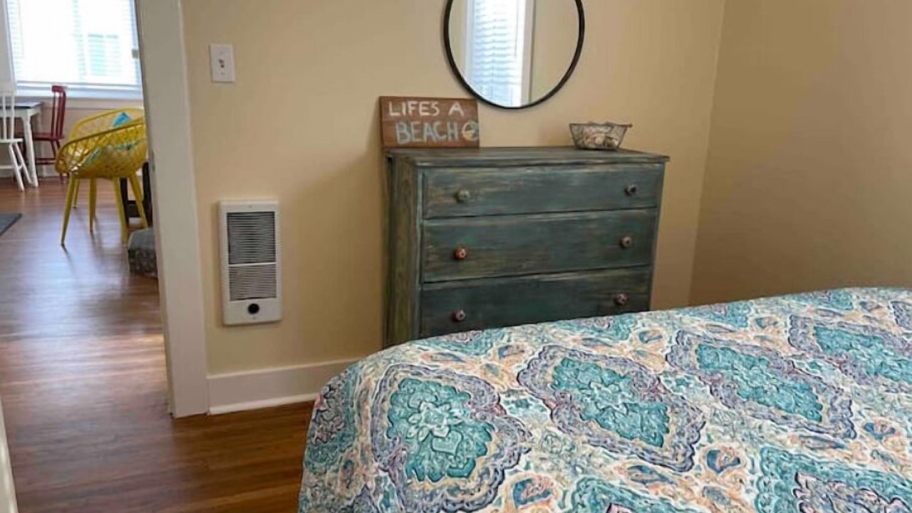 Photo of Bedroom in South Mission Beach