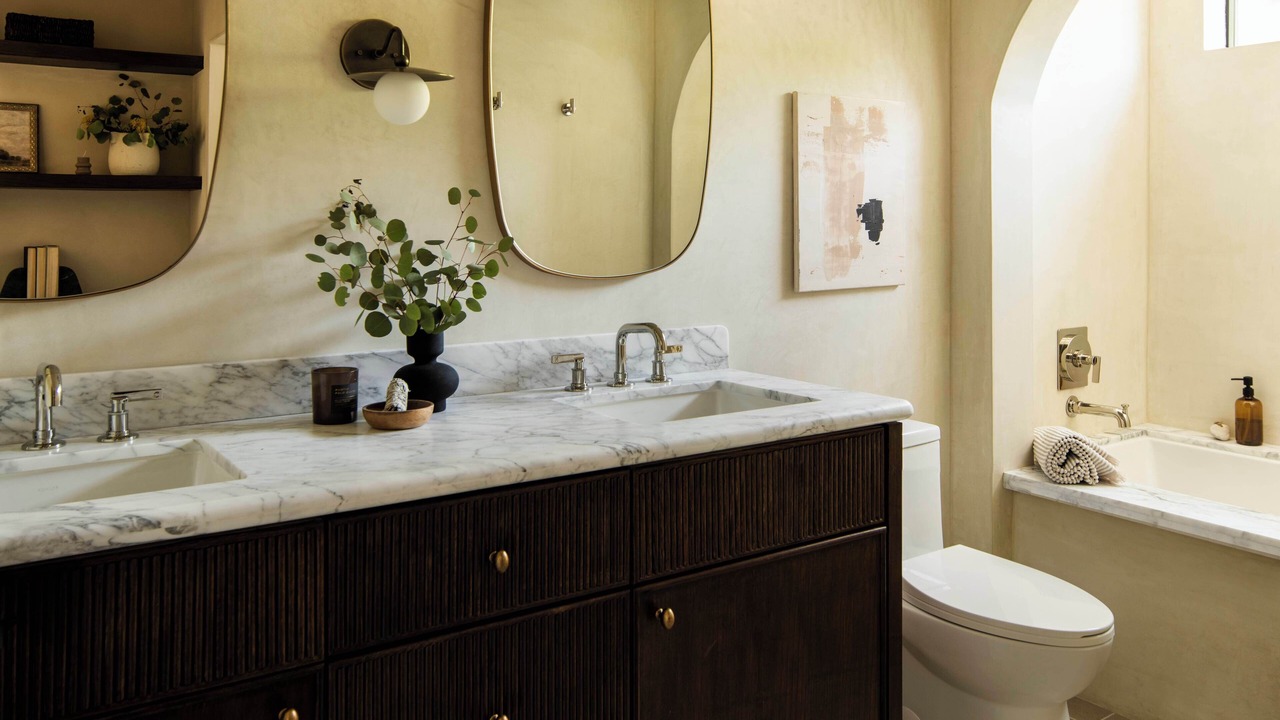 Photo of Bathroom in Los Angeles