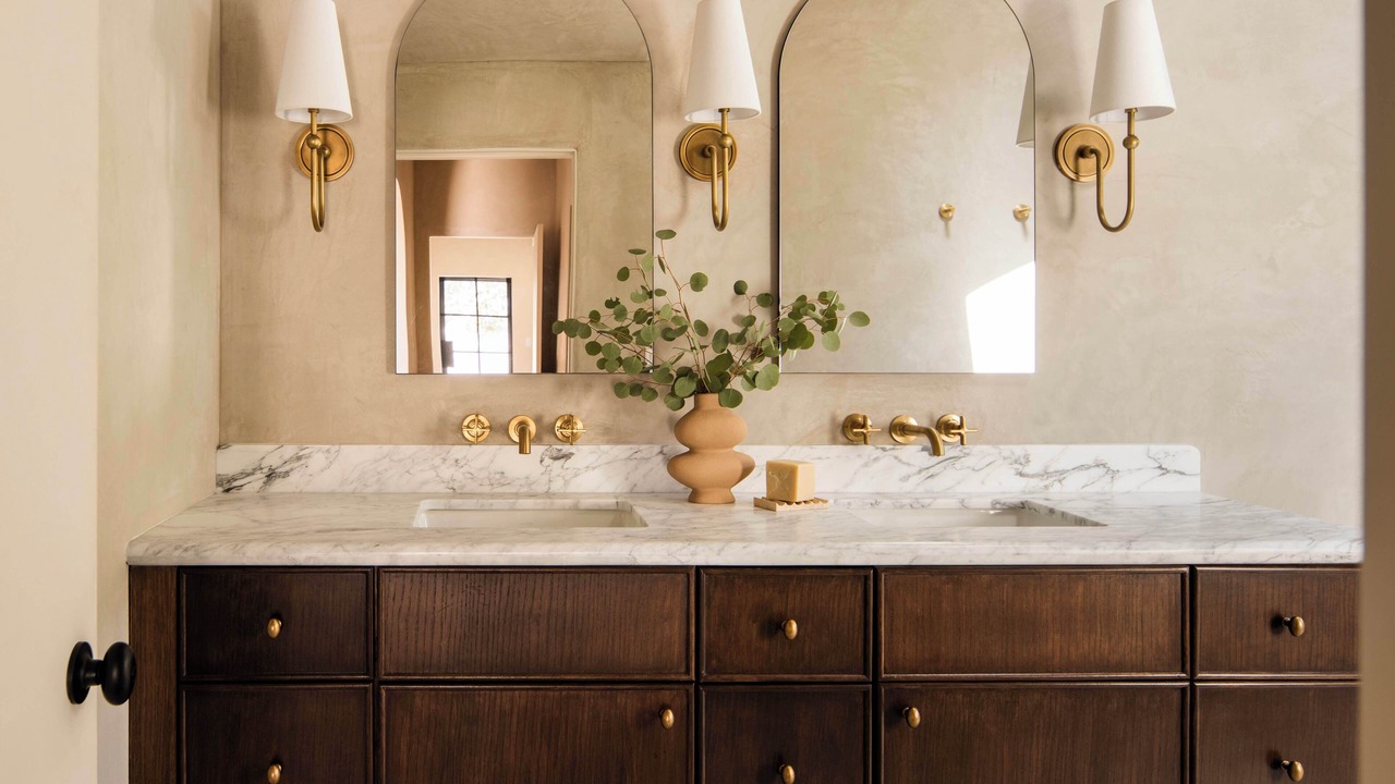 Photo of Bathroom in Los Angeles
