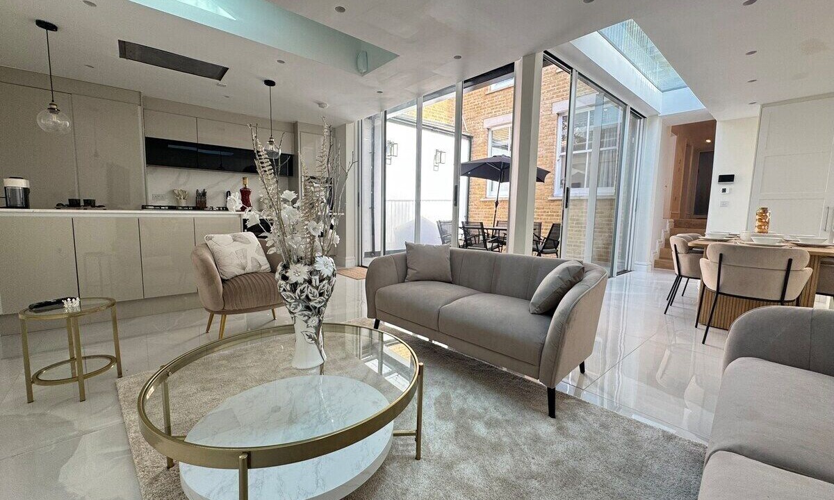 Photo of Bedroom in Kilburn