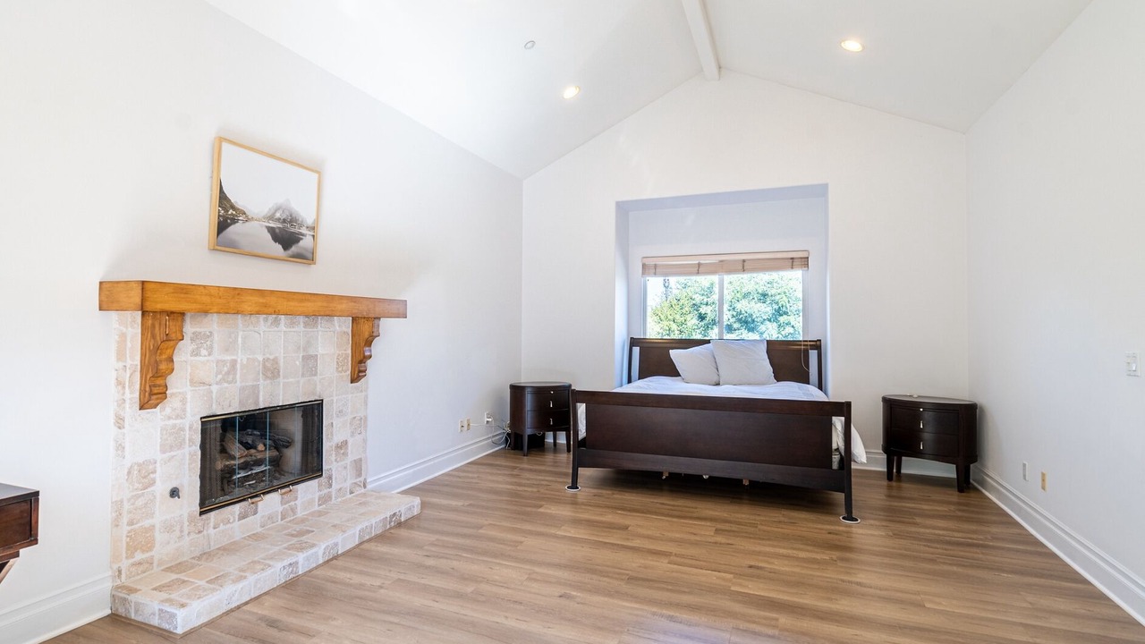 Photo of Bedroom in Studio City