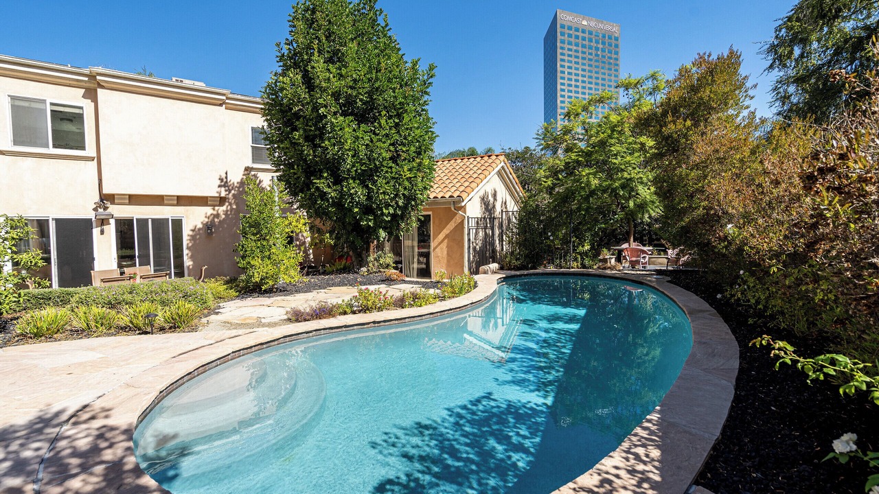 Photo of Outdoor in Studio City