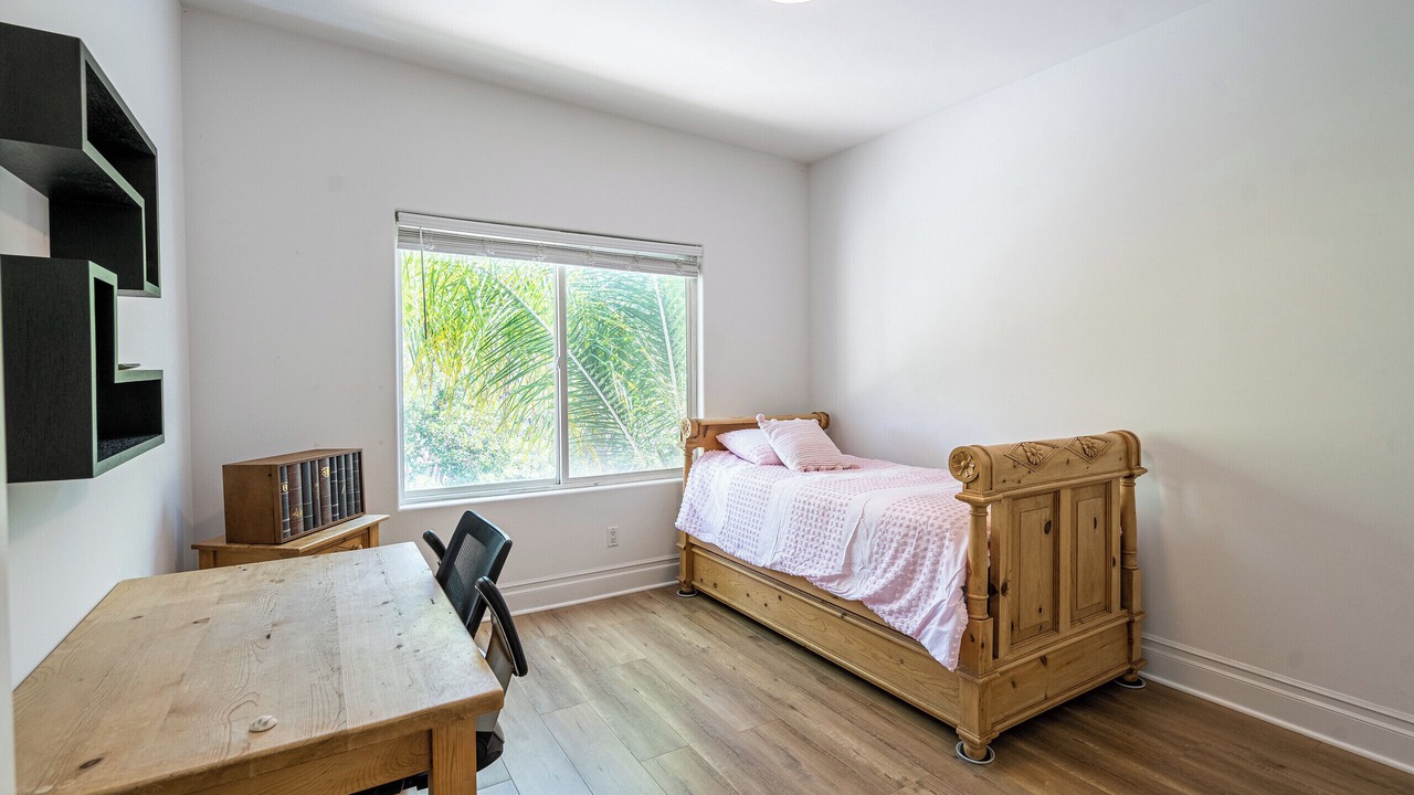 Photo of Bedroom in Studio City