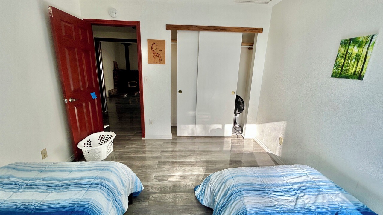 Photo of Bedroom in Palmdale