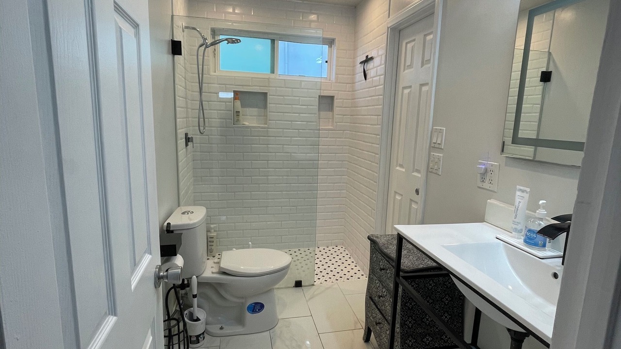 Photo of Bathroom in North Redondo
