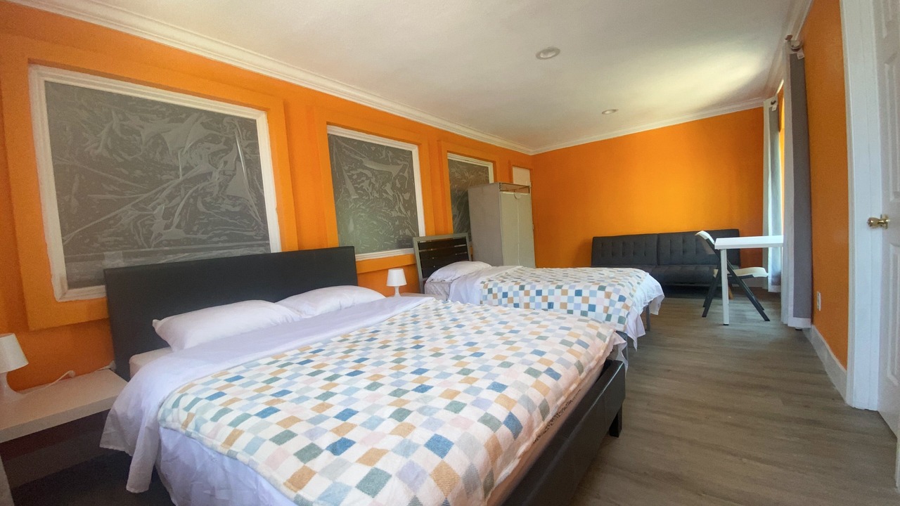 Photo of Bedroom in Monterey Park