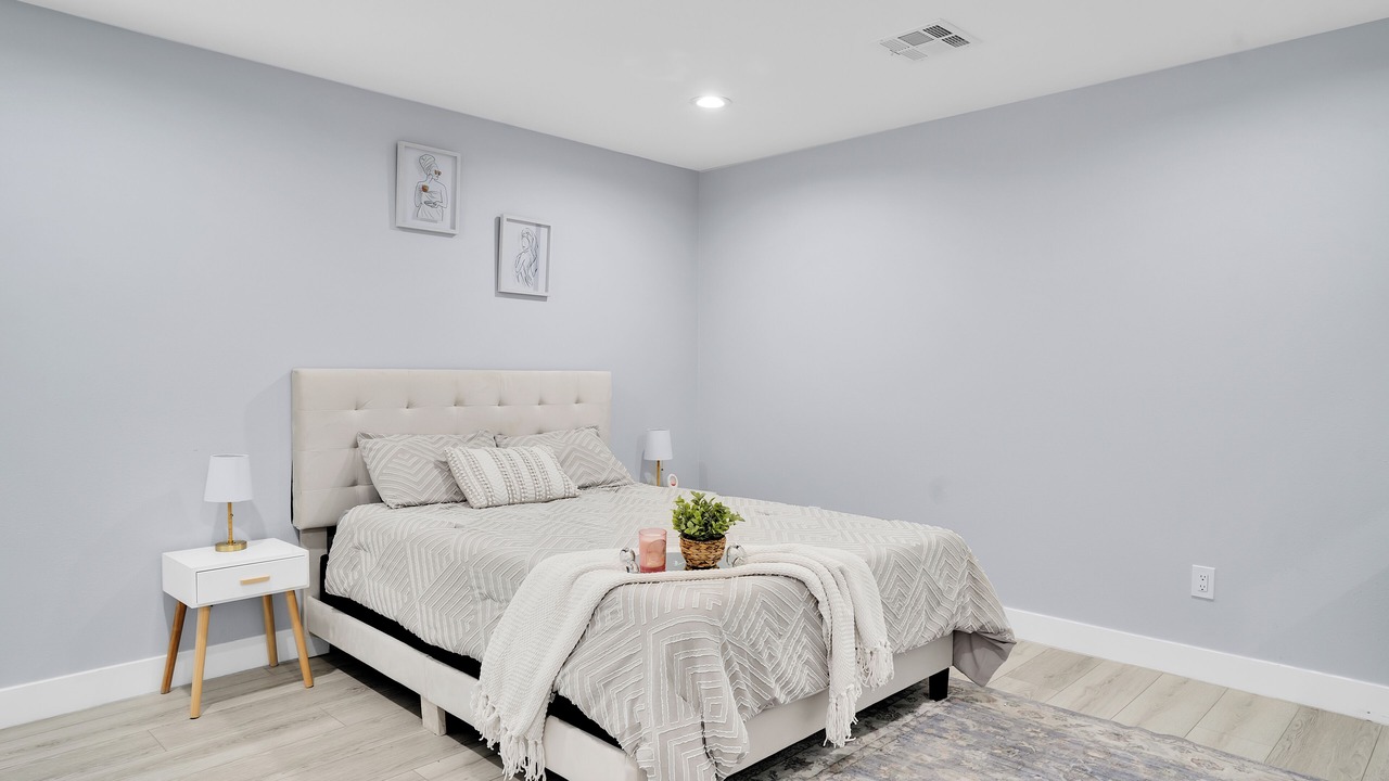 Photo of Bedroom in Southeast Anaheim