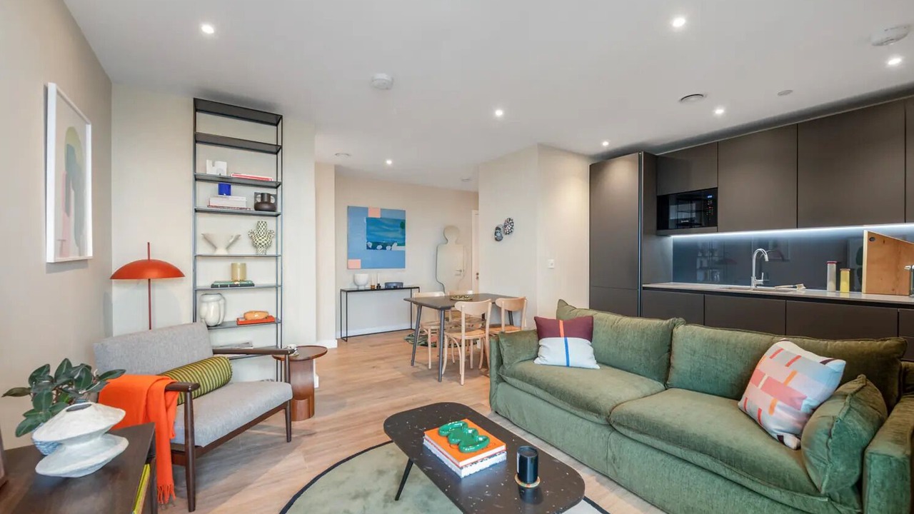 Photo of Livingroom in Bromley North