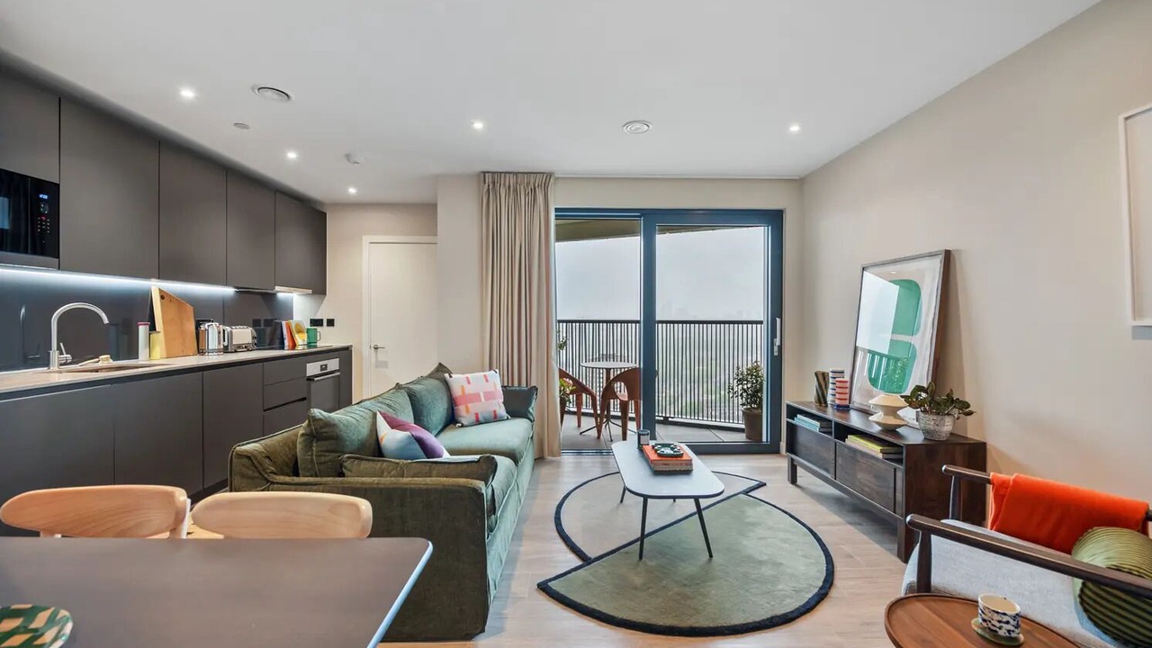 Photo of Livingroom in Bromley North