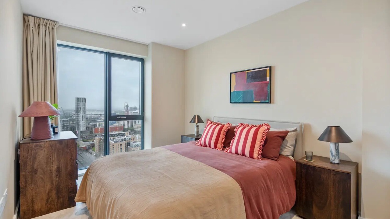 Photo of Bedroom in Bromley North