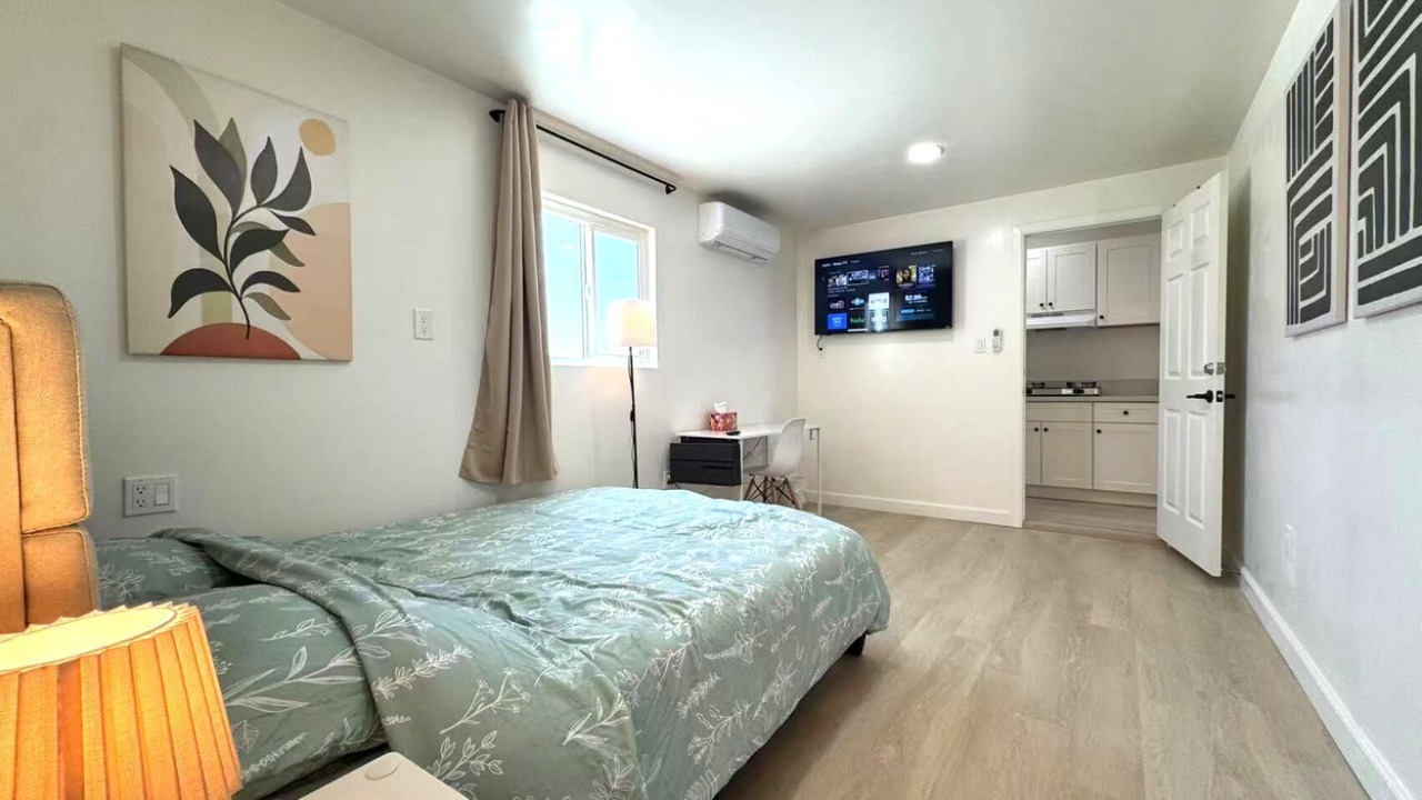 Photo of Bedroom in Bassett