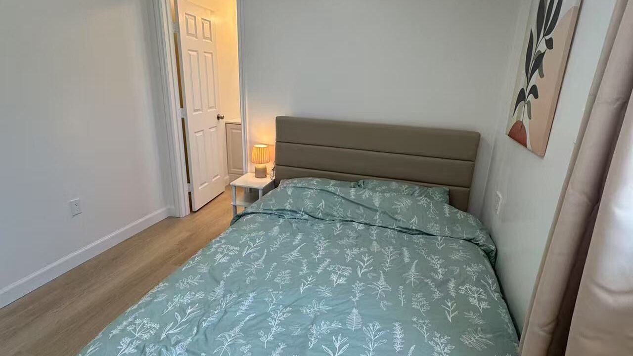 Photo of Bedroom in Bassett