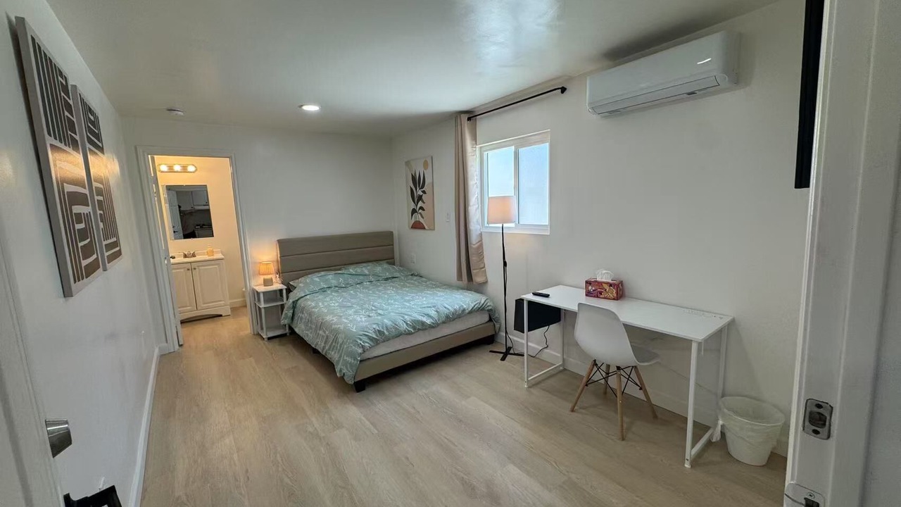 Photo of Bedroom in Bassett
