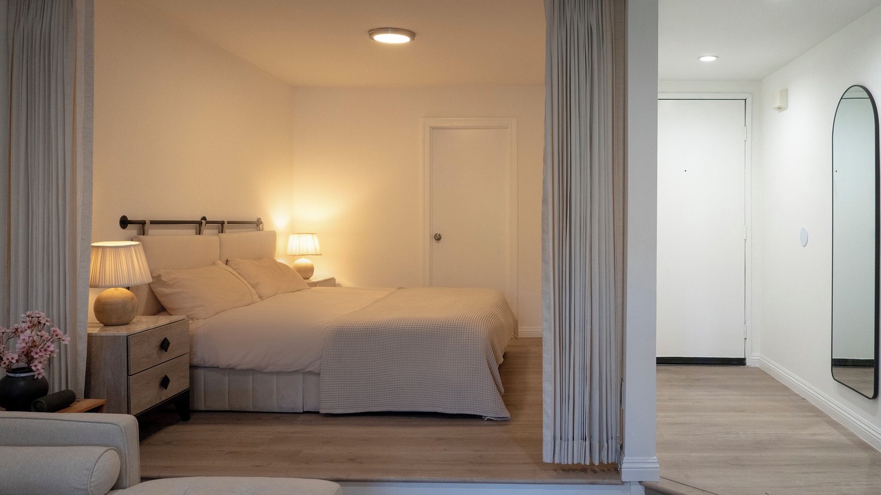 Photo of Bedroom in Los Angeles