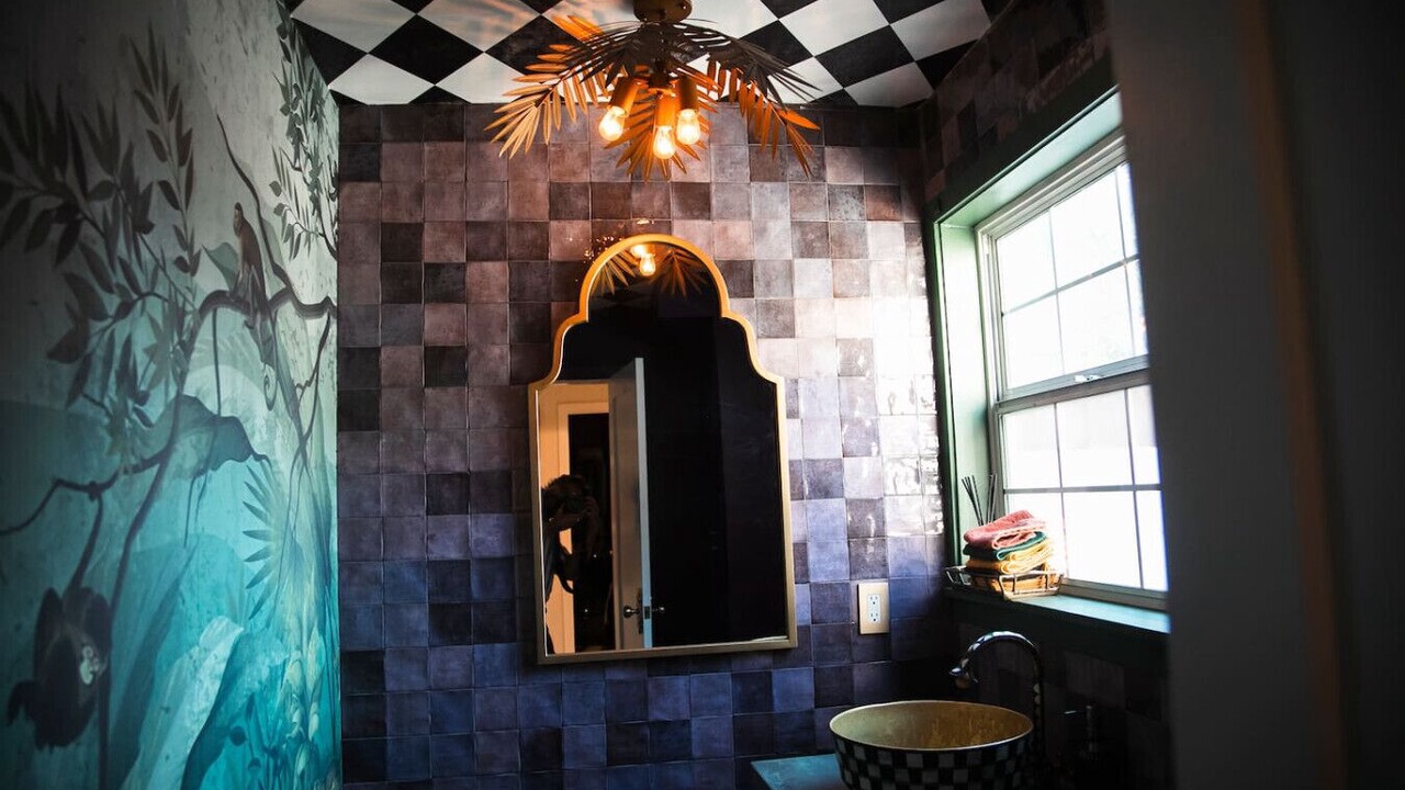 Photo of Bathroom in Valley Village