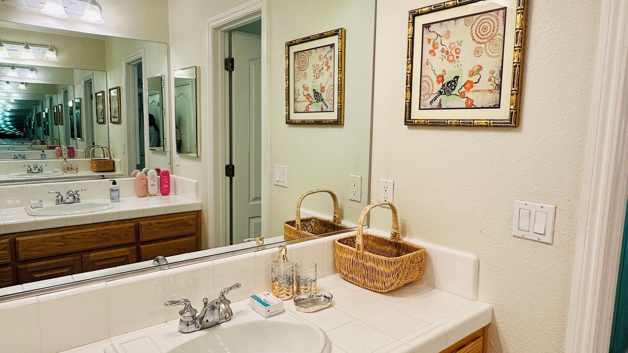 Photo of Bathroom in Fairview