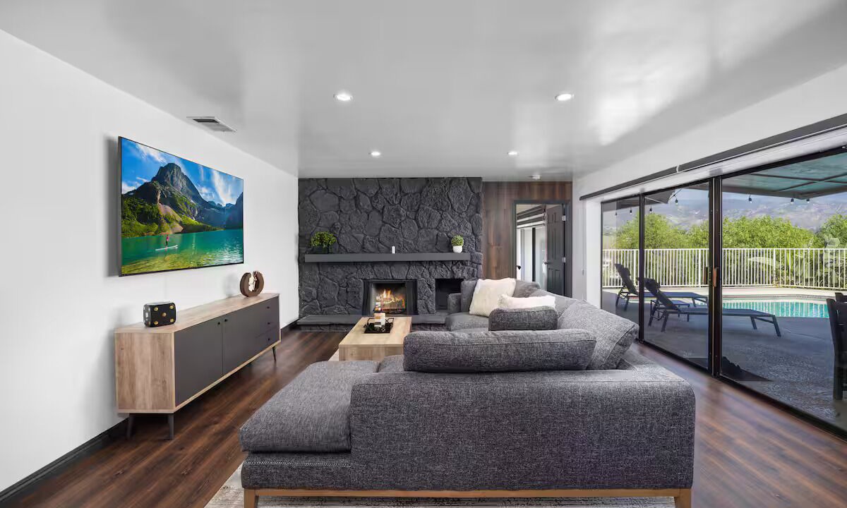 Photo of Livingroom in San Bernardino