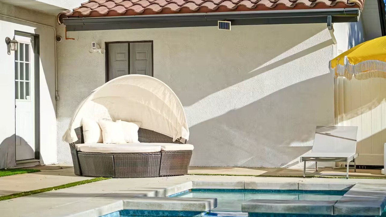 Photo of Outdoor in Estates at Canyon Crest