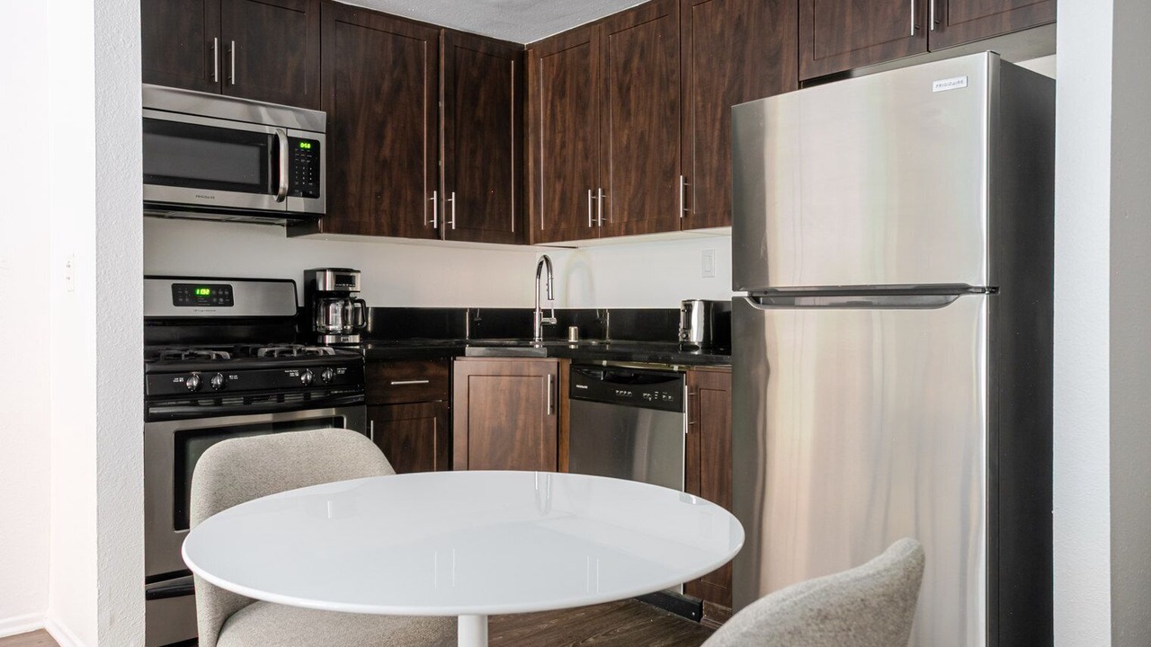 Photo of Kitchen in La Brea