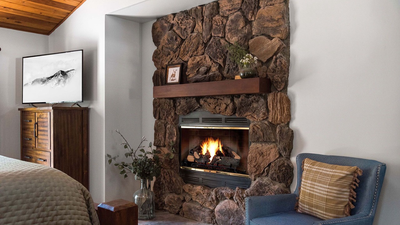 Photo of Livingroom in Big Bear
