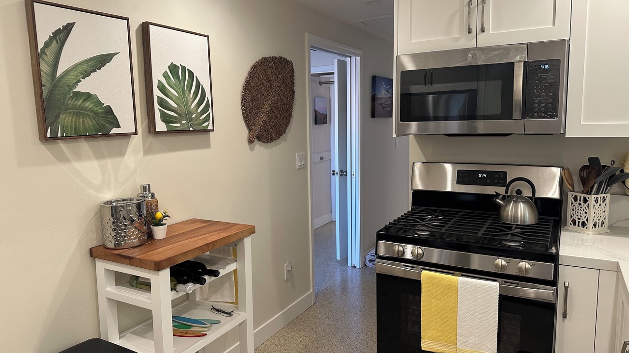 Photo of Kitchen in Pierpont Bay