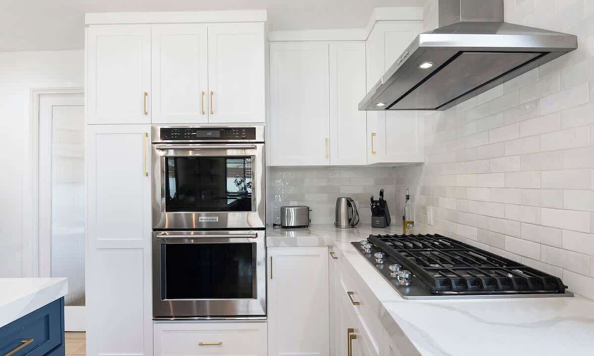 Photo of Kitchen in Valley Glen
