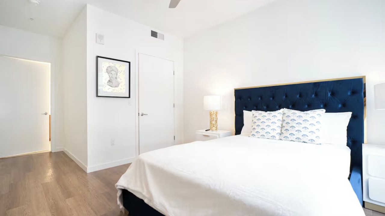 Photo of Bedroom in Downtown