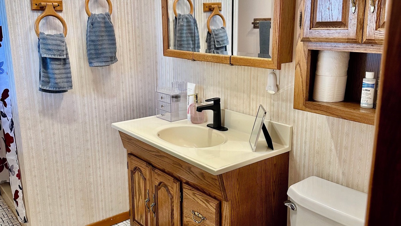 Photo of Bathroom in Crescent City