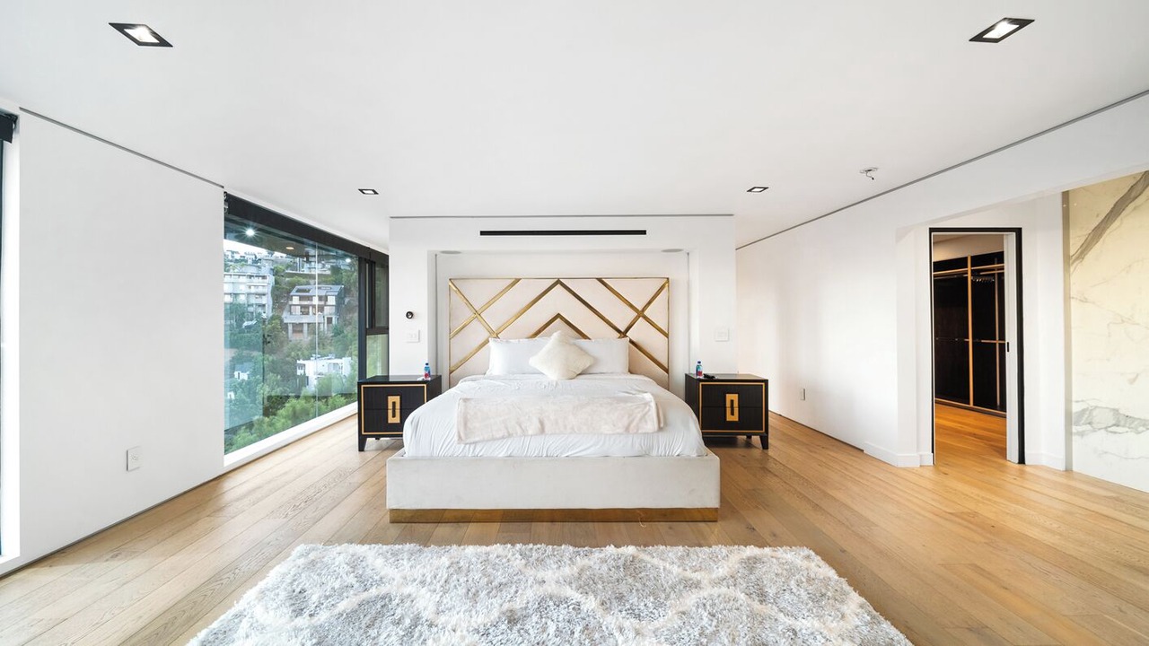 Photo of Bedroom in Hollywood Hills West