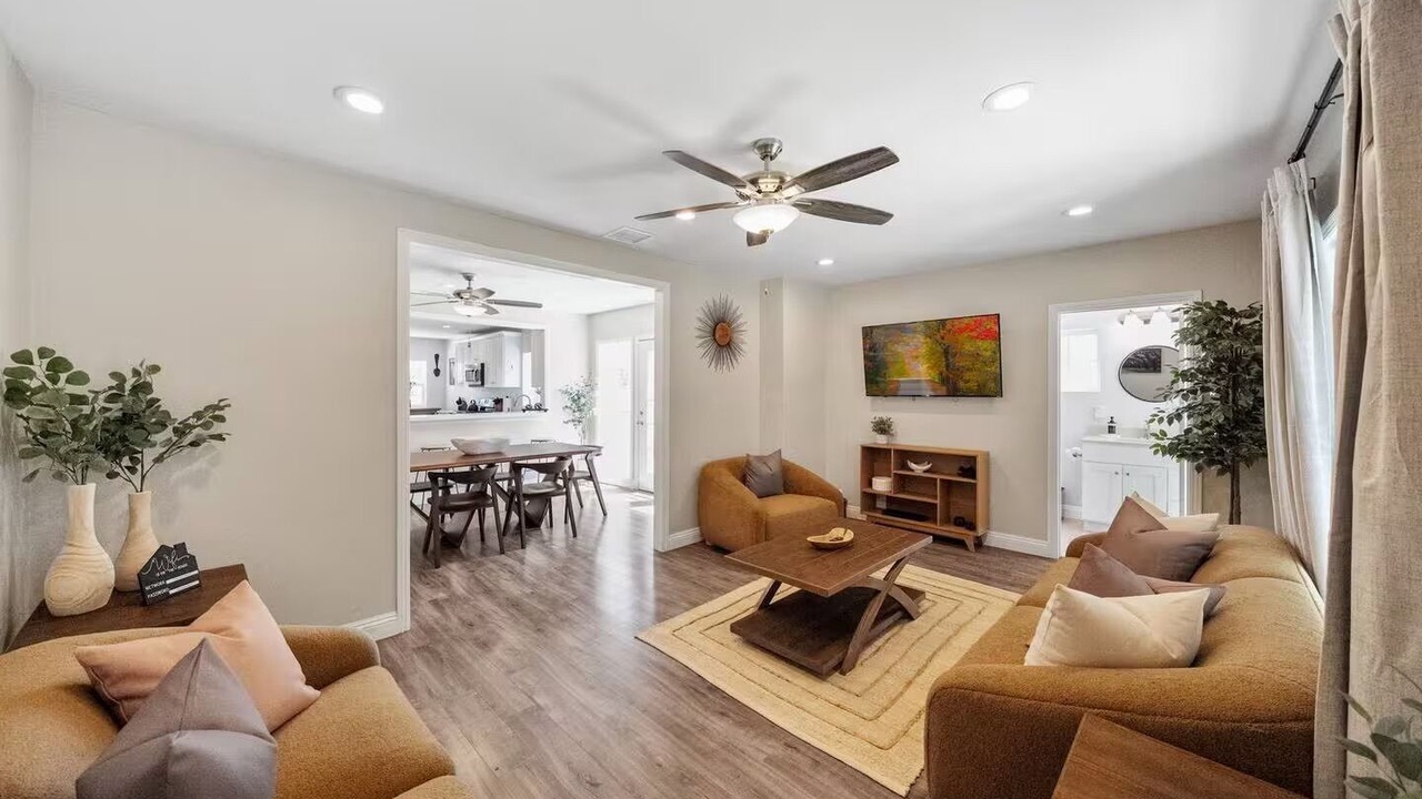 Photo of Livingroom in Riverside