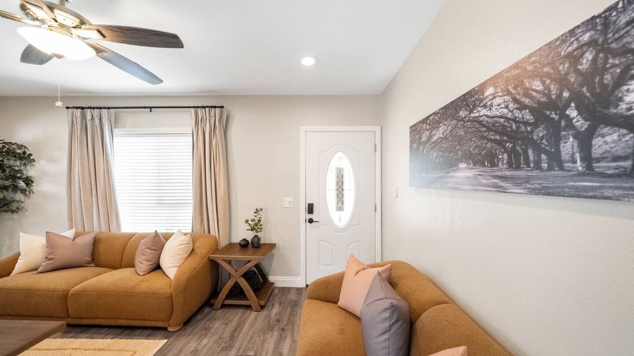 Photo of Livingroom in Riverside