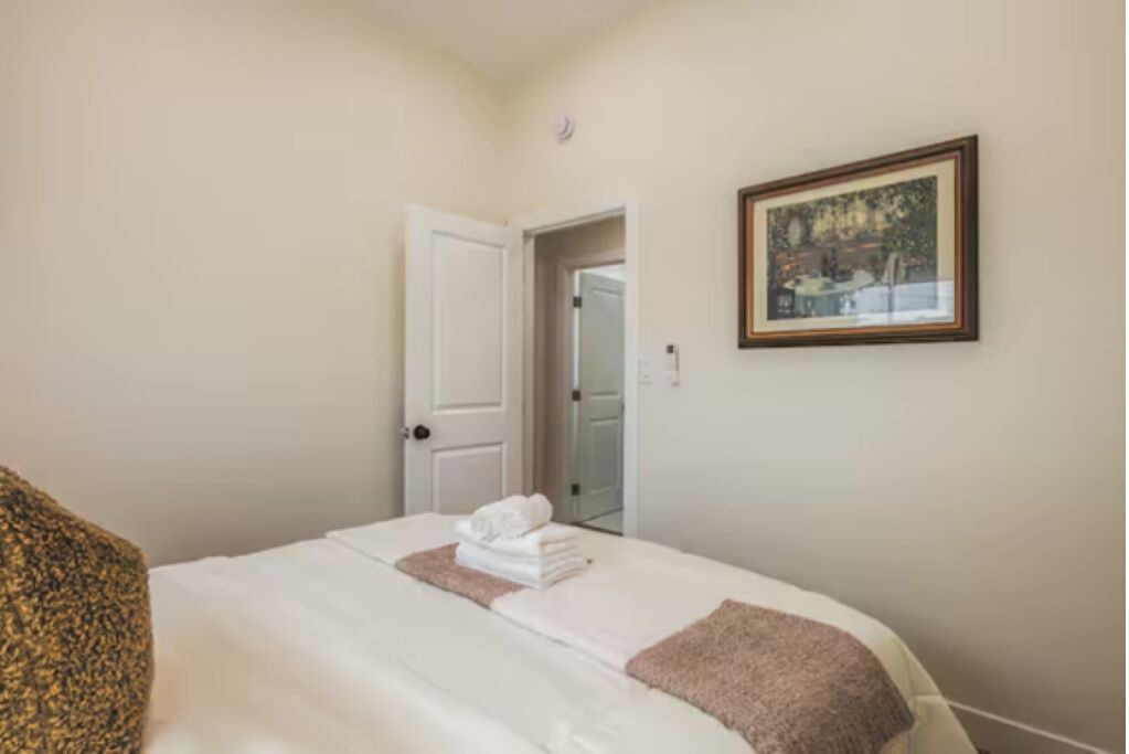 Photo of Bedroom in La Puente