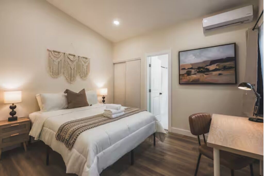 Photo of Bedroom in La Puente
