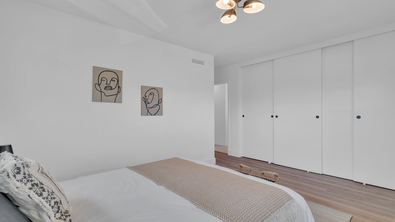 Photo of Bedroom in Inglewood