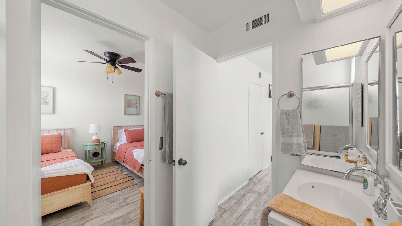 Photo of Bathroom in Valle Vista