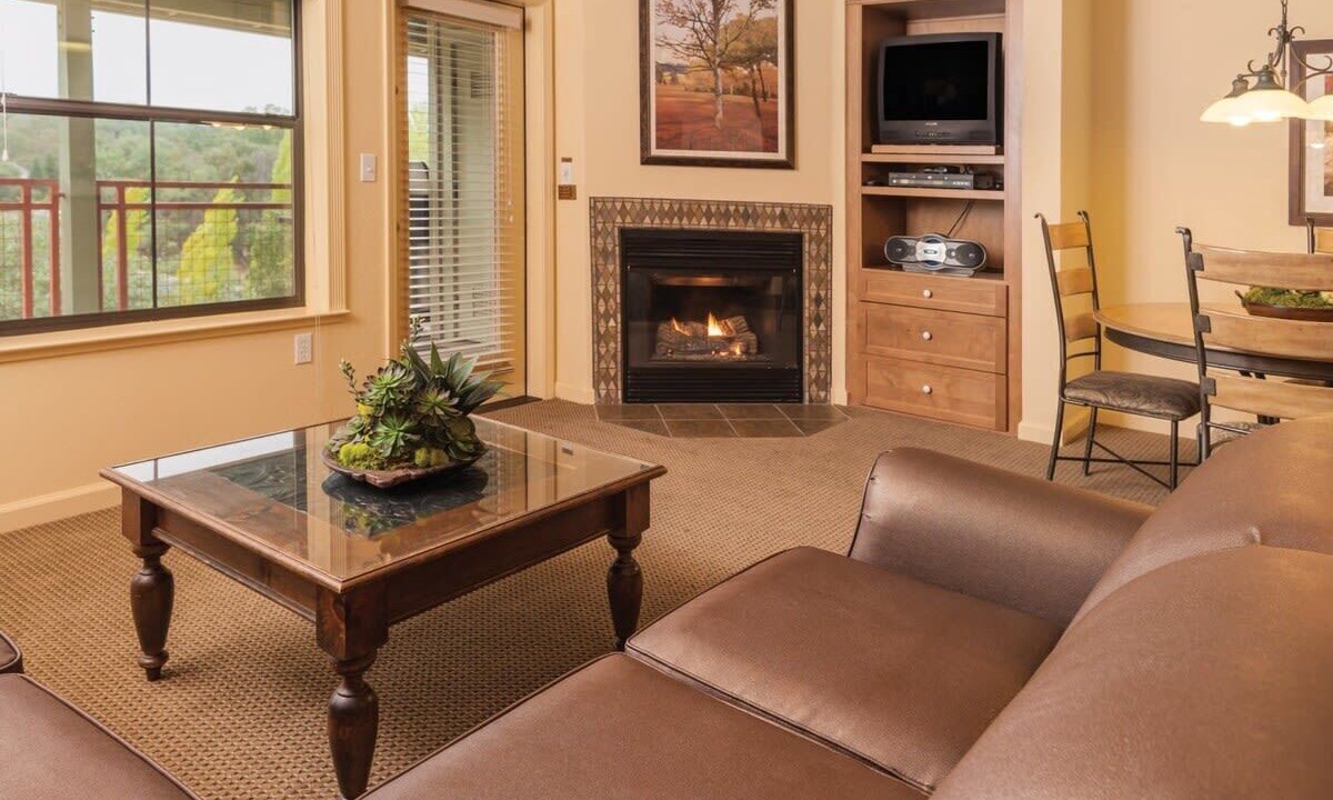 Photo of Livingroom in Angels Camp