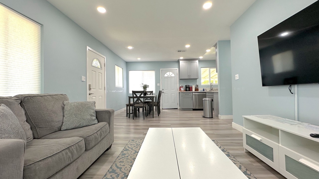 Photo of Livingroom in Southwest Anaheim
