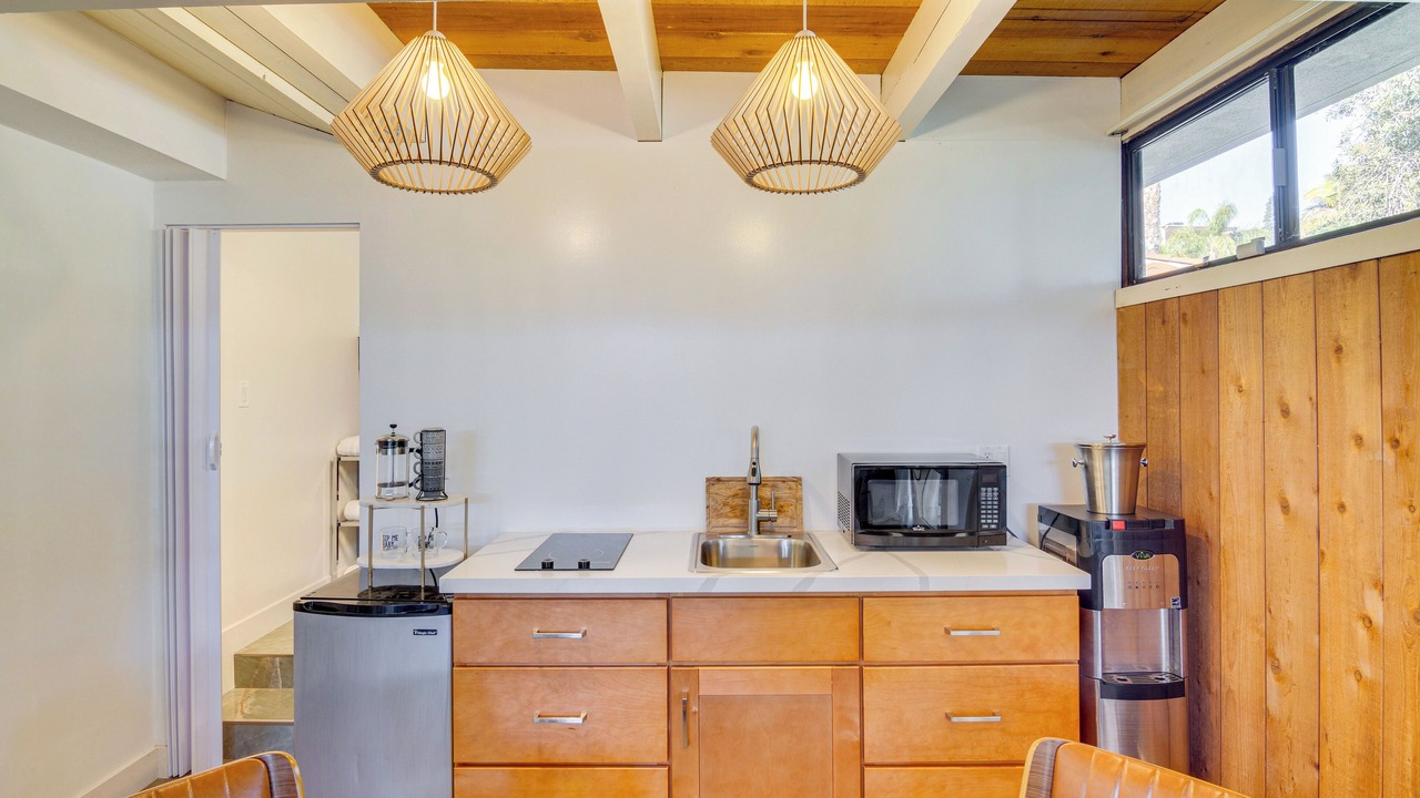Photo of Kitchen in Central Malibu