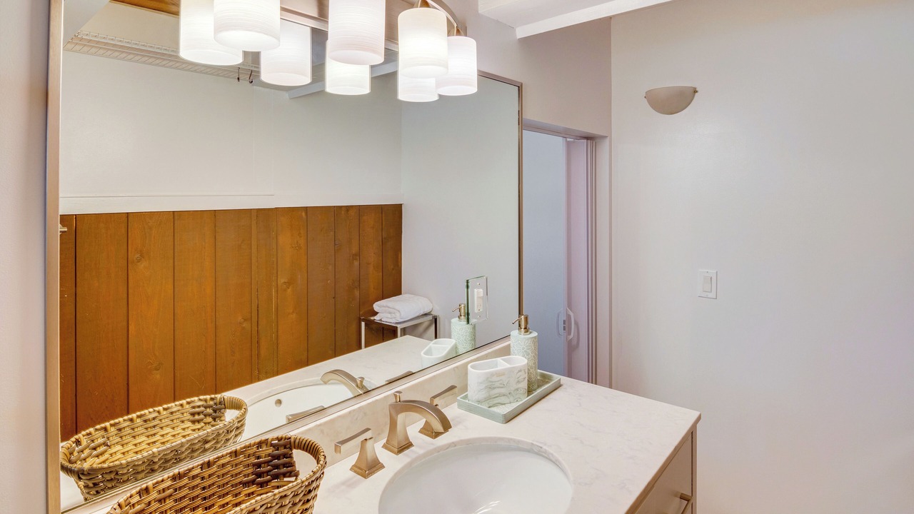 Photo of Bathroom in Central Malibu