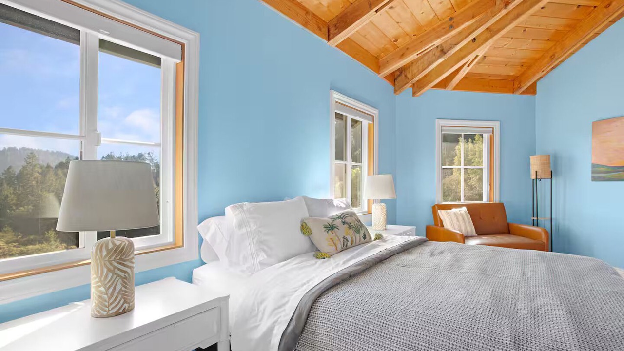Photo of Bedroom in Cazadero