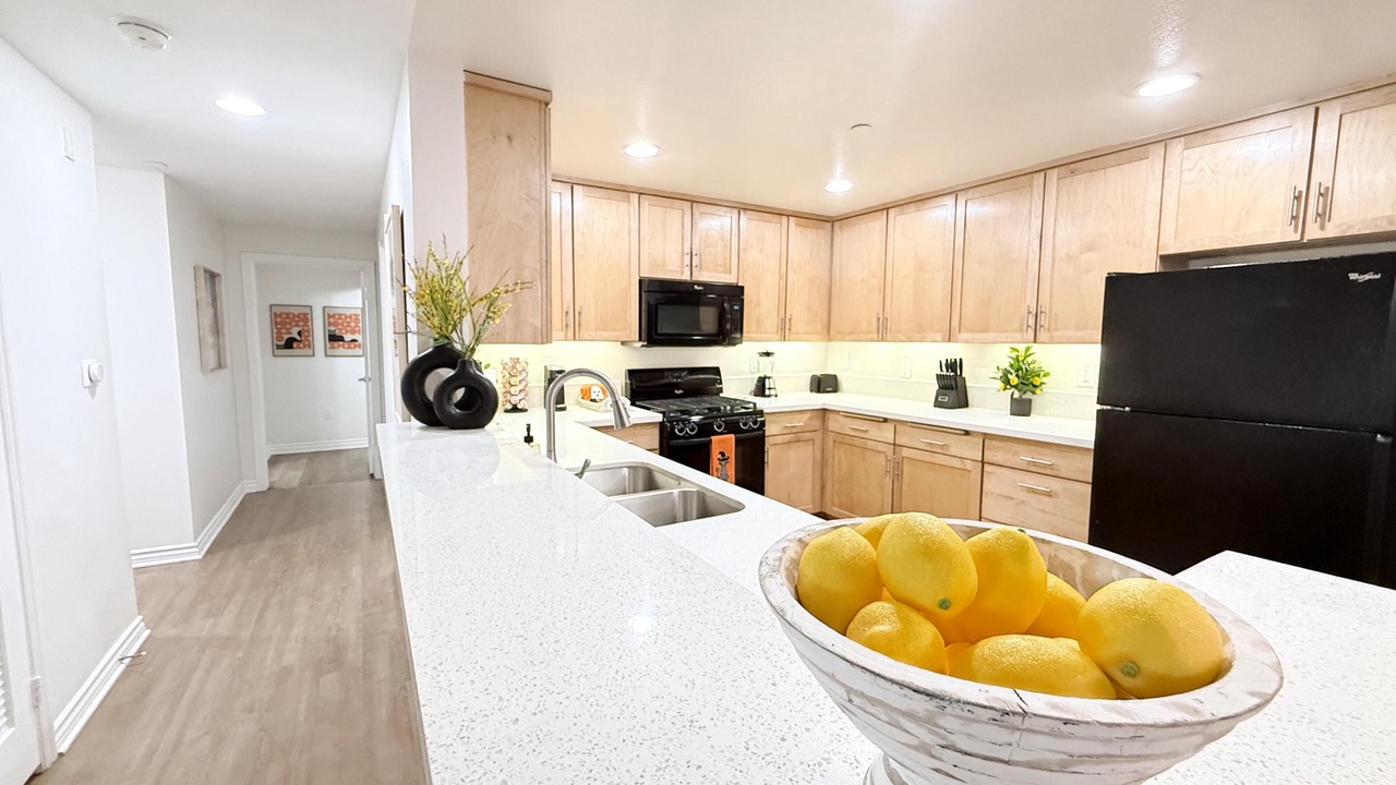 Photo of Kitchen in Encino